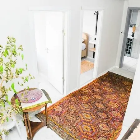 Spectacular Bosphorus View, Private Rooftop Terrace 6br, 2ba