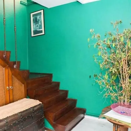 Apartment Spectacular Bosphorus View, Private Rooftop Terrace 6br, 2ba